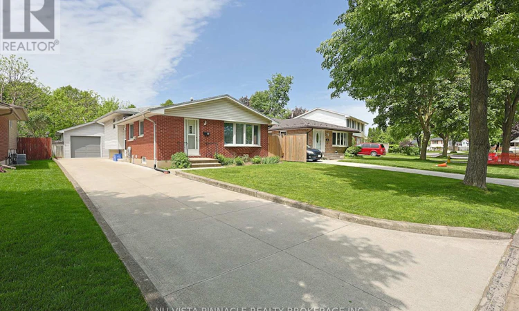84 Kintail Crescent
