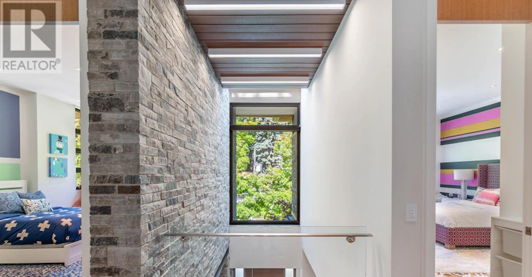 11 Pine Crescent, Toronto, ON, M4E 1L1 - 29