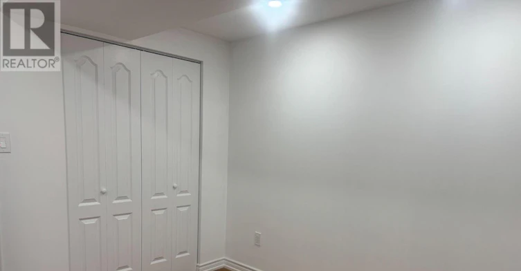 BSMT-7 Glacier Crescent, Toronto, ON, M1X 2A9 - 14