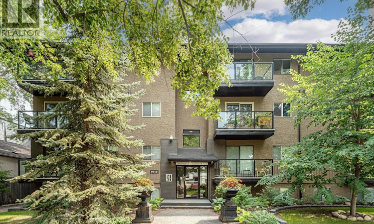 106-1013 Lansdowne Avenue