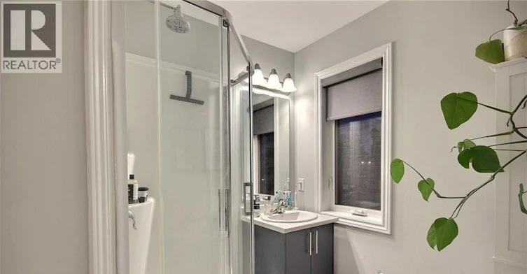 287 Chapel Hill Drive, Kitchener, ON, N2R 0S4 - 5