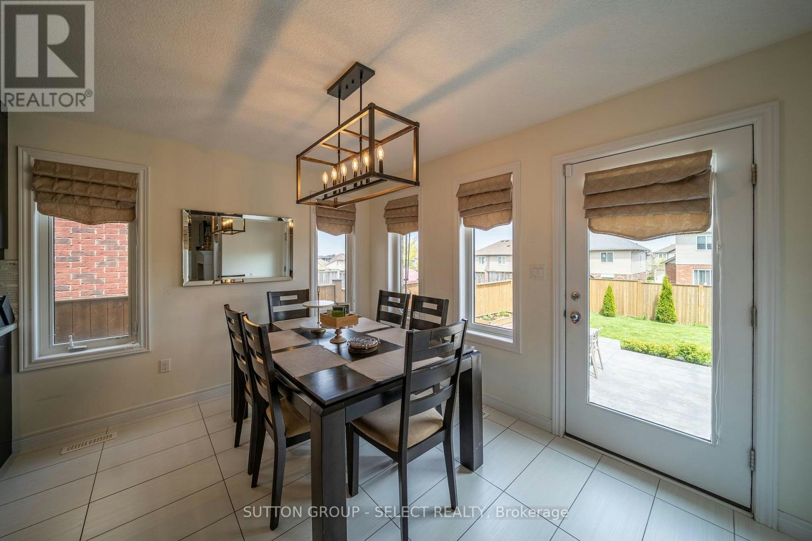 1825 Couldridge Way, London, ON, N6G 0L6 - 5