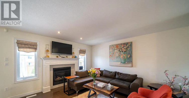 1825 Couldridge Way, London, ON, N6G 0L6 - 4