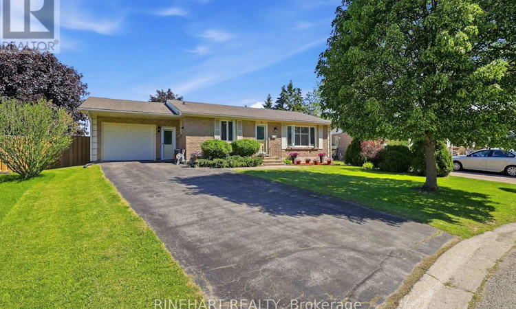 3 Greenfield Court