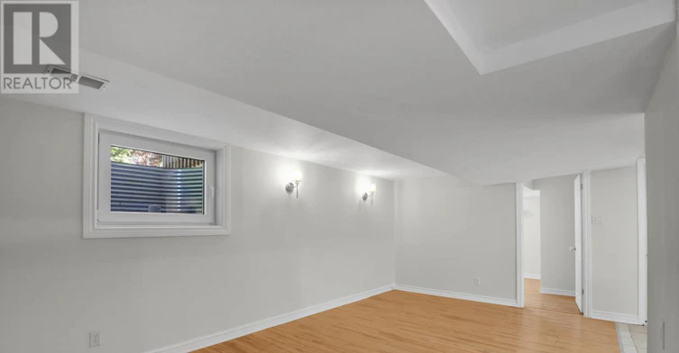 LOWER-940 Brant Lower Unit Street, Ottawa, ON, K1K 3N2 - 11