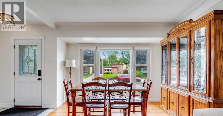 1342 Marlborough Boulevard, Windsor, ON, N9C 1Y7 - 3