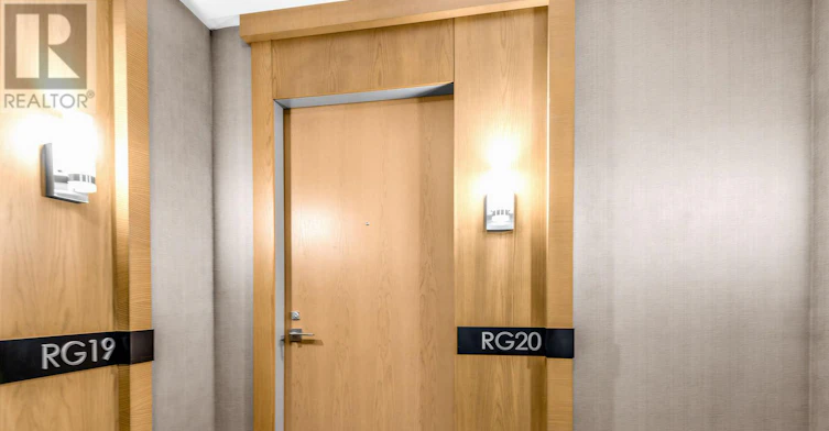 RG20-28 Uptown Drive E, Markham, ON, L3R 5M8 - 2