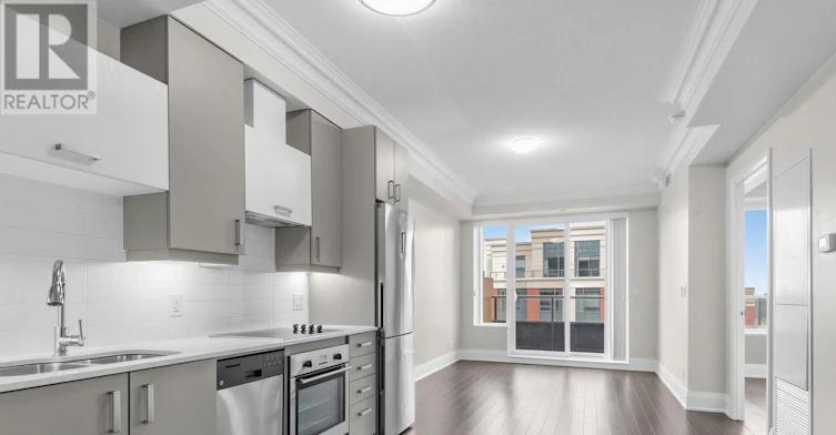 RG20-28 Uptown Drive E, Markham, ON, L3R 5M8 - 4