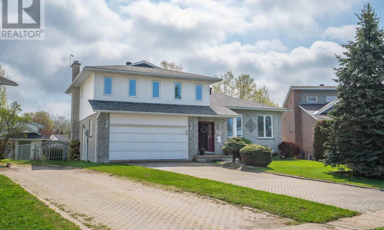 212 Promenade Drive