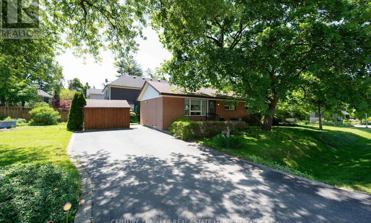 1304 Avon Crescent