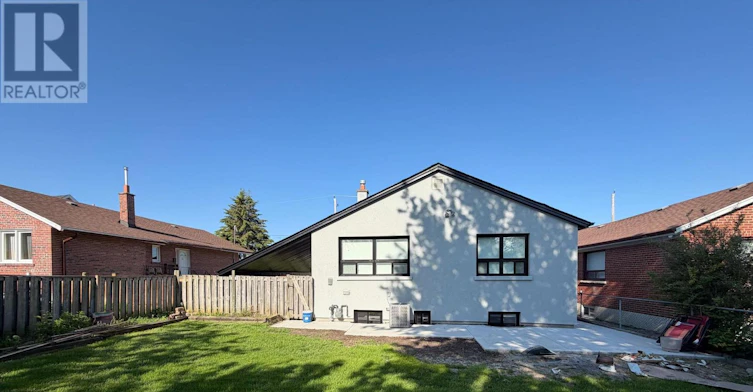 9 Blaydon Avenue, Toronto, ON, M3M 2C9 - 23