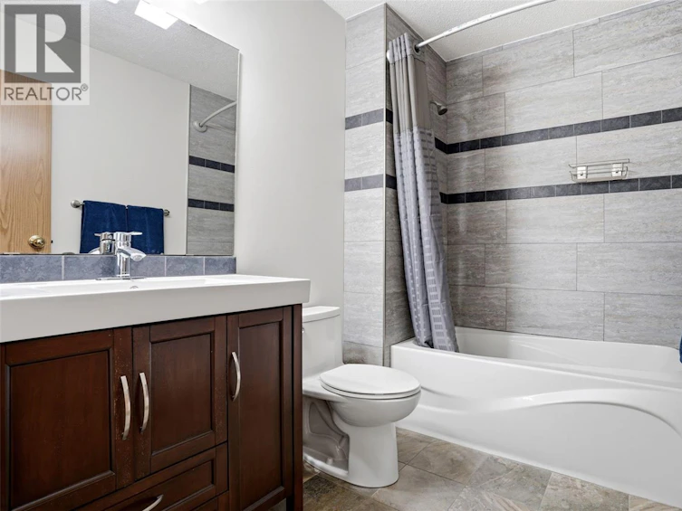 2231 Mcintyre Street, Regina, SK, S4P 2S1 - 27