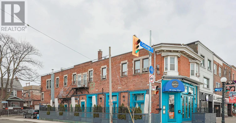 413 Crawford Street, Toronto, ON, M6J 2V9 - 5