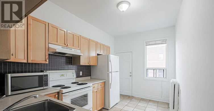 413 Crawford Street, Toronto, ON, M6J 2V9 - 26