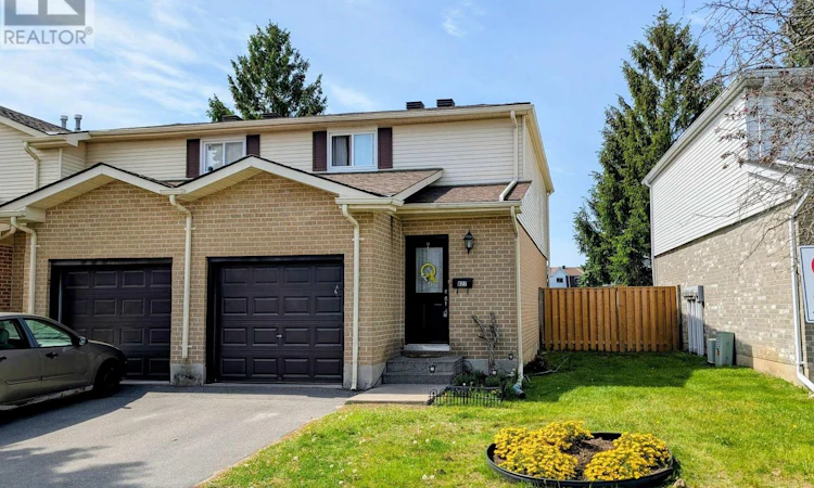 77-827 Datzell Lane