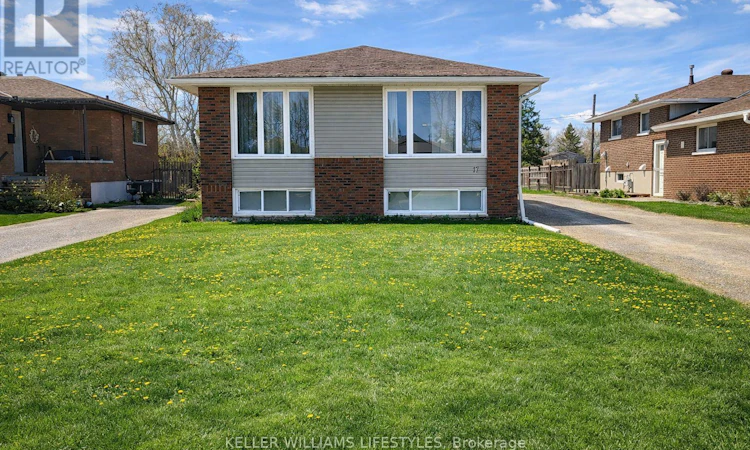 17 Nightingale Drive