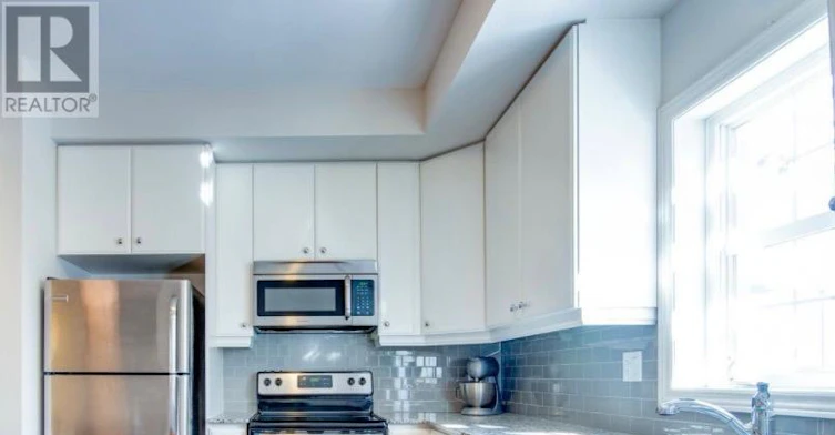 19 John Russell Lane, Kitchener, ON, N2H 0B5 - 4