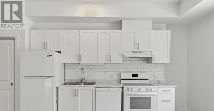 403-1687 2 Highway Road, Clarington, ON, L1E 2R5 - 26