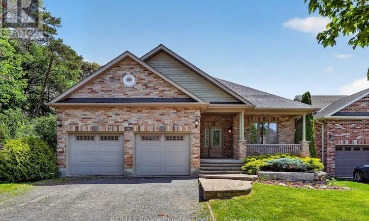 496 Foote Crescent