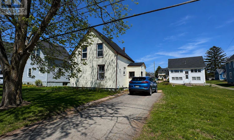 161 Hanover Street