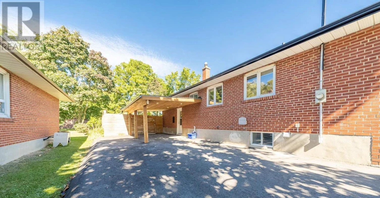 BSMT-714 Gilbert Street W, Whitby, ON, L1N 1S2 - 13