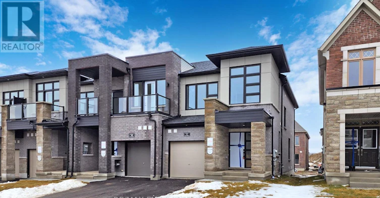 52 Harvey Bunker Crescent, Markham, ON, L6C 3K4 - 2