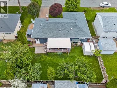 625 Brandon Avenue - 2