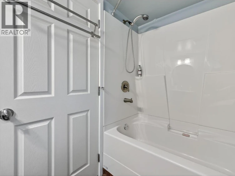 625 Brandon Avenue, Kamloops, BC, V2B 1N5 - 26