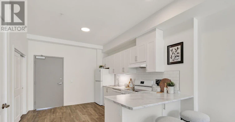 207-1687 2 Highway Road, Clarington, ON, L1E 2R5 - 11