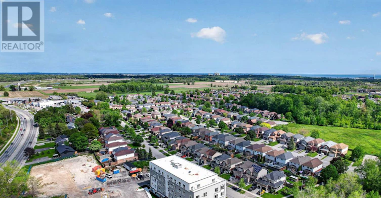 207-1687 2 Highway Road, Clarington, ON, L1E 2R5 - 48