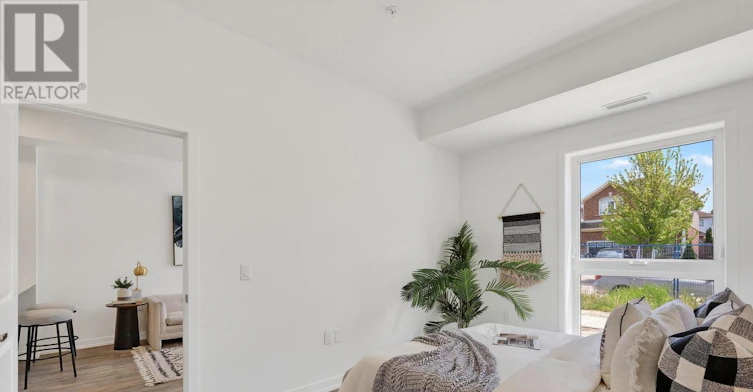 207-1687 2 Highway Road, Clarington, ON, L1E 2R5 - 13