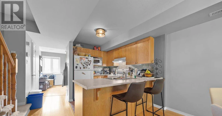 77 Strathaven Private, Ottawa, ON, K1J 1K7 - 9