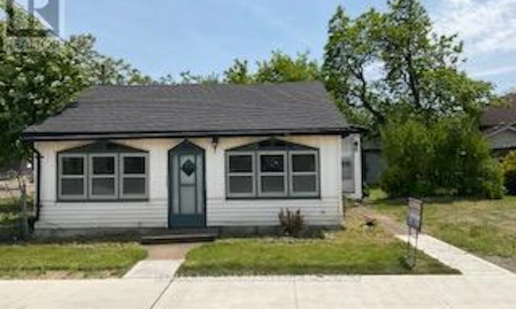 18 Phelps Street