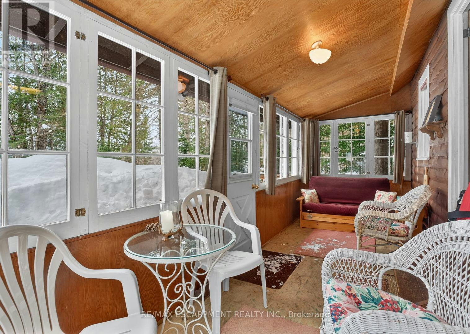 1257 Paint Lake Road, Lake of Bays, ON, P0A 1E0