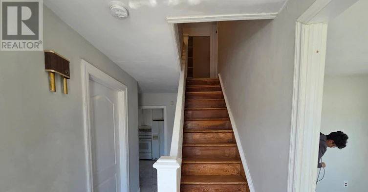 323 Queen Street E, Halton Hills, ON, L7J 1R1 - 4