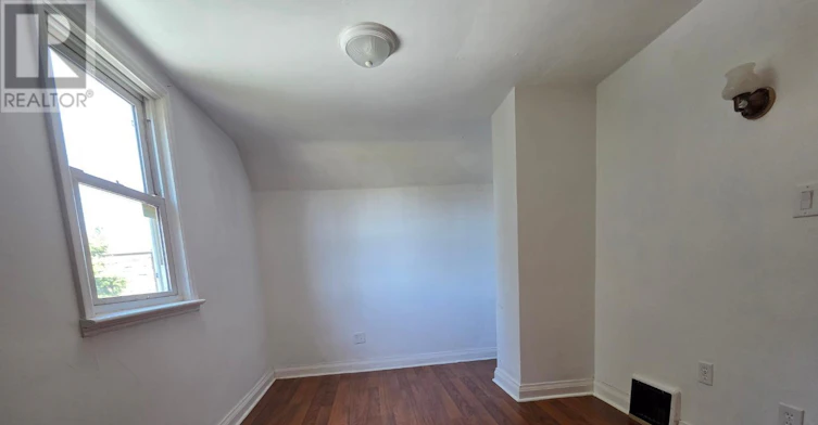 323 Queen Street E, Halton Hills, ON, L7J 1R1 - 19