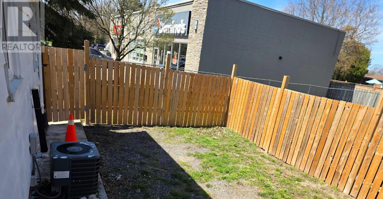 323 Queen Street E, Halton Hills, ON, L7J 1R1 - 8