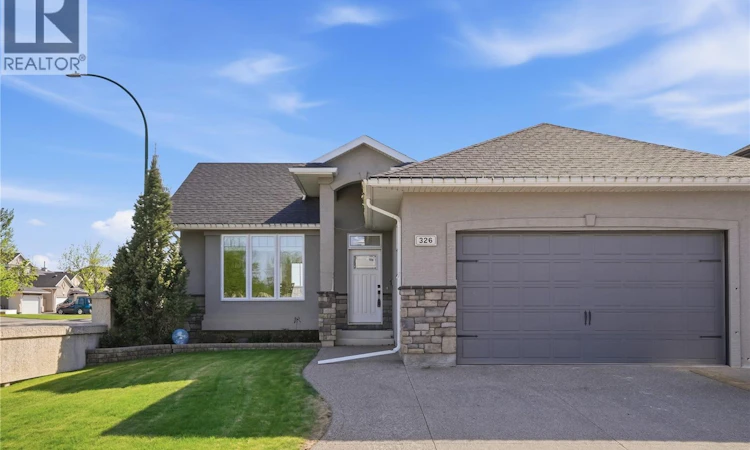 326 Horlick Crescent