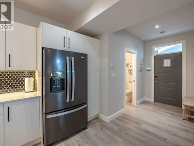 102-535 W Westminster Avenue - 5