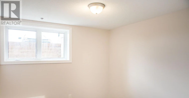 561 Ozawa Private, Ottawa, ON, K1K 5G8 - 11