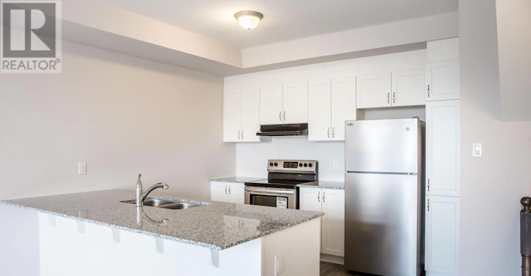561 Ozawa Private, Ottawa, ON, K1K 5G8 - 7