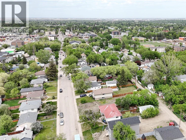 336 V Avenue S, Saskatoon, SK, S7M 3E5 - 8