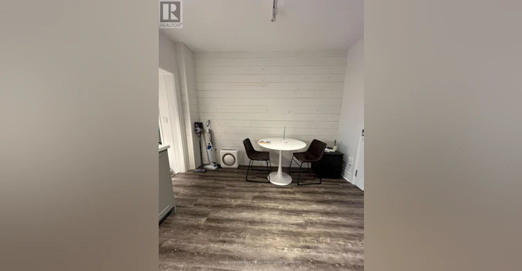 MAIN-415 Lansdowne Avenue, Toronto, ON, M6H 3Y2 - 8