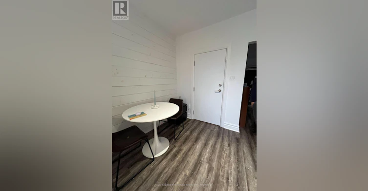 MAIN-415 Lansdowne Avenue, Toronto, ON, M6H 3Y2 - 9