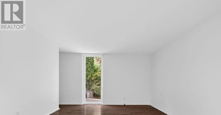 21 Tudor Gate, Toronto, ON, M2L 1N3 - 16