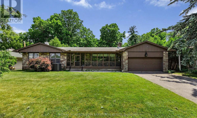 73 Forest Grove Drive