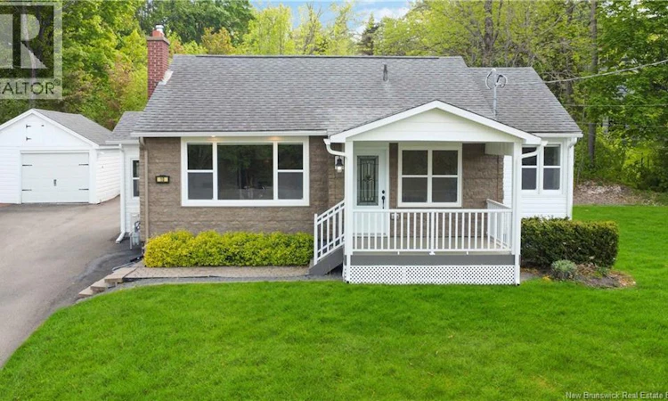10 Shamrock Terrace