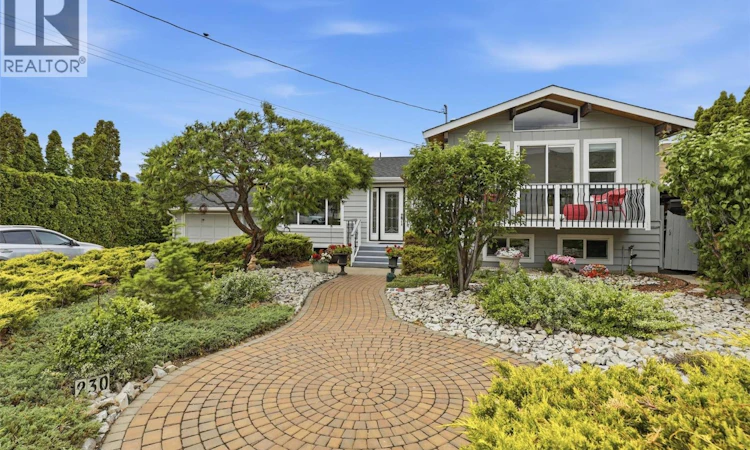230 Vista Place