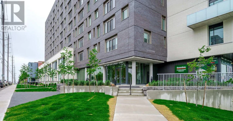 302-195 Hunter Street E, Peterborough, ON, K9H 1G9 - 2
