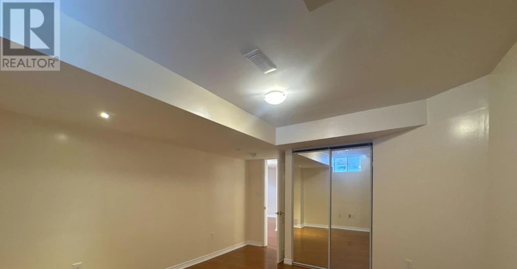 BSMT-5 Cadillac Crescent, Brampton, ON, L7A 3B3 - 13